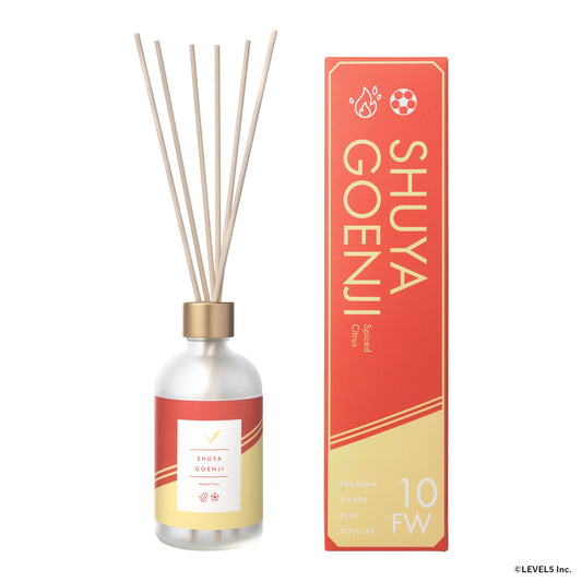 イナズマイレブン英雄たちのヴィクトリーロードの豪炎寺修也をモチーフにしたルームディフューザー。左側にルームディフューザー、右側にパッケージの写真。